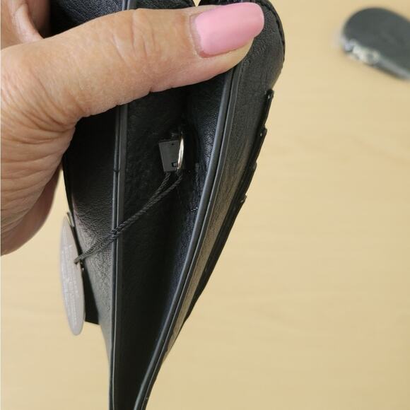 K. Carroll RFID Black Phone Bag with credit card slots crossbody - Picture 4 of 6